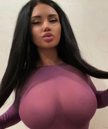 Лизунька, 25 лет